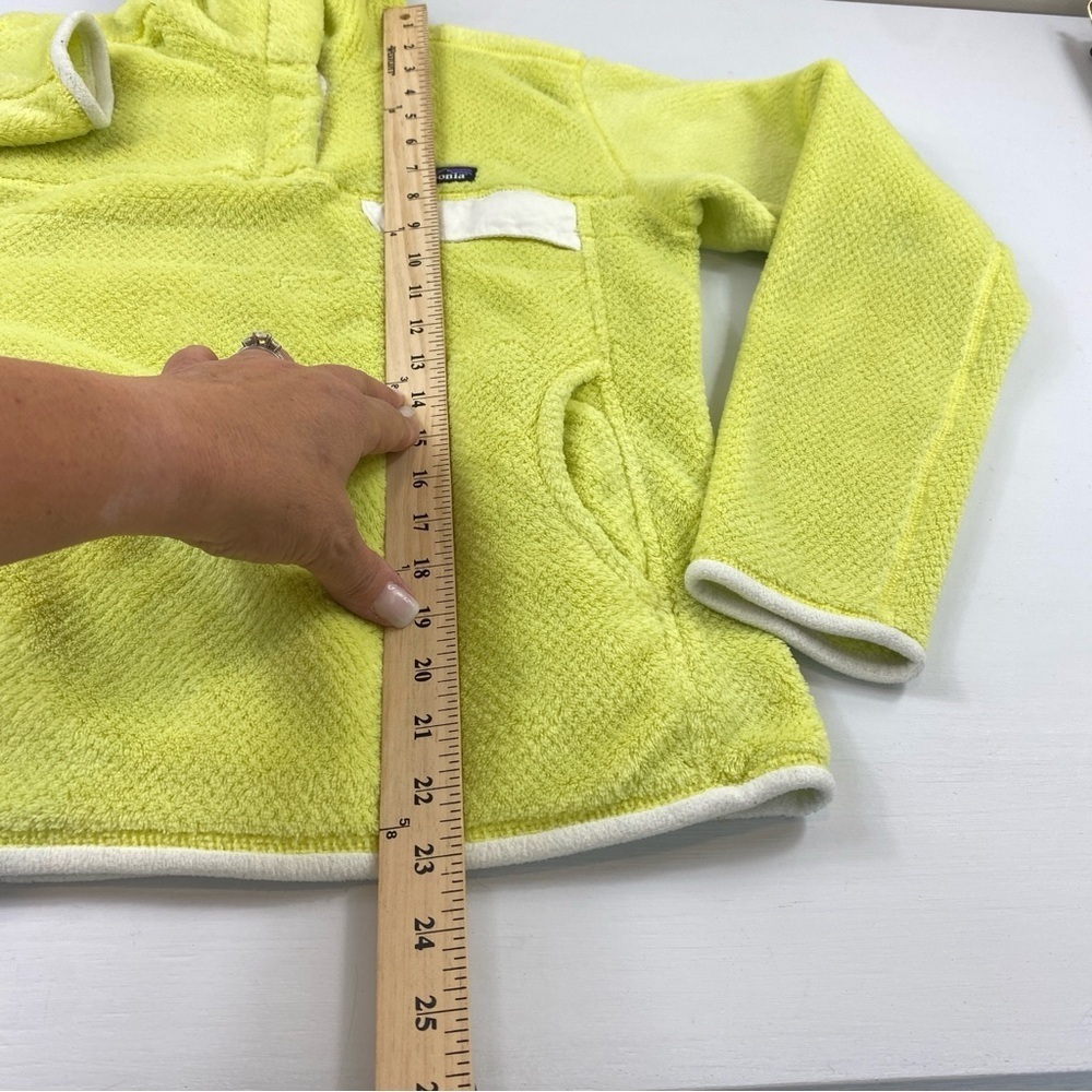 Patagonia Women’s Highlighter Yellow ReTool Snap-T Synchilla Fleece Pullover S - Picture 7 of 13